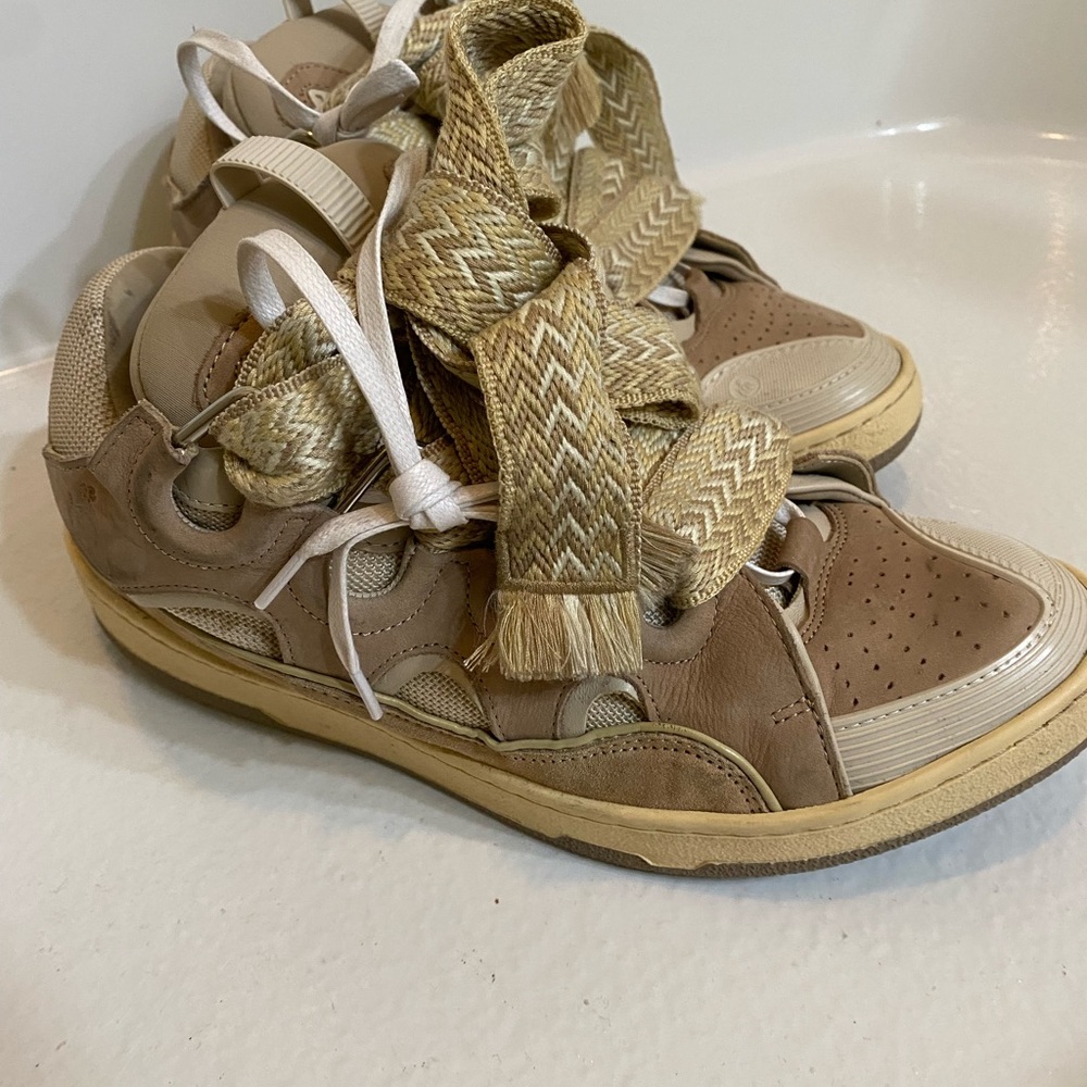 Lanvin Leather Curb Sneaker- Beige Pre-Owned